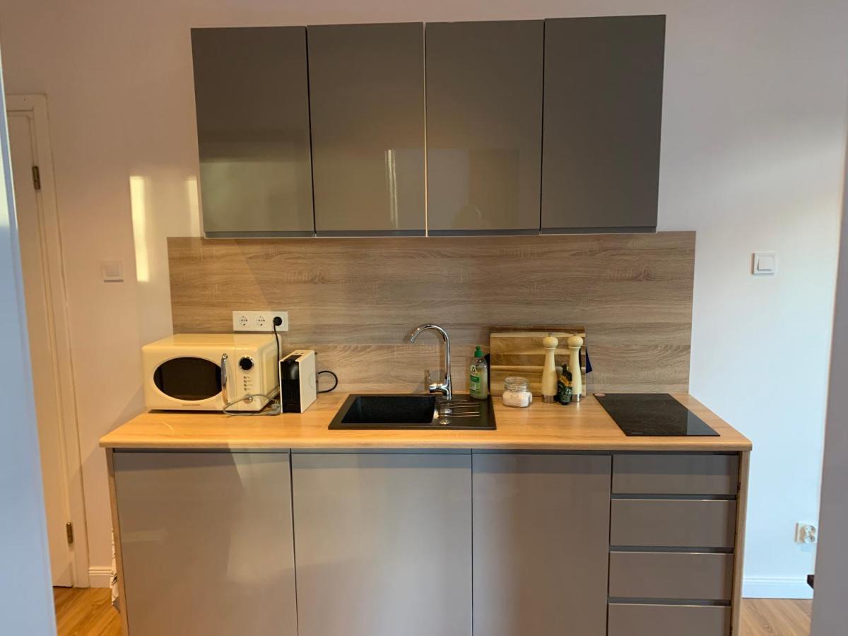 Apartment No.59 *
